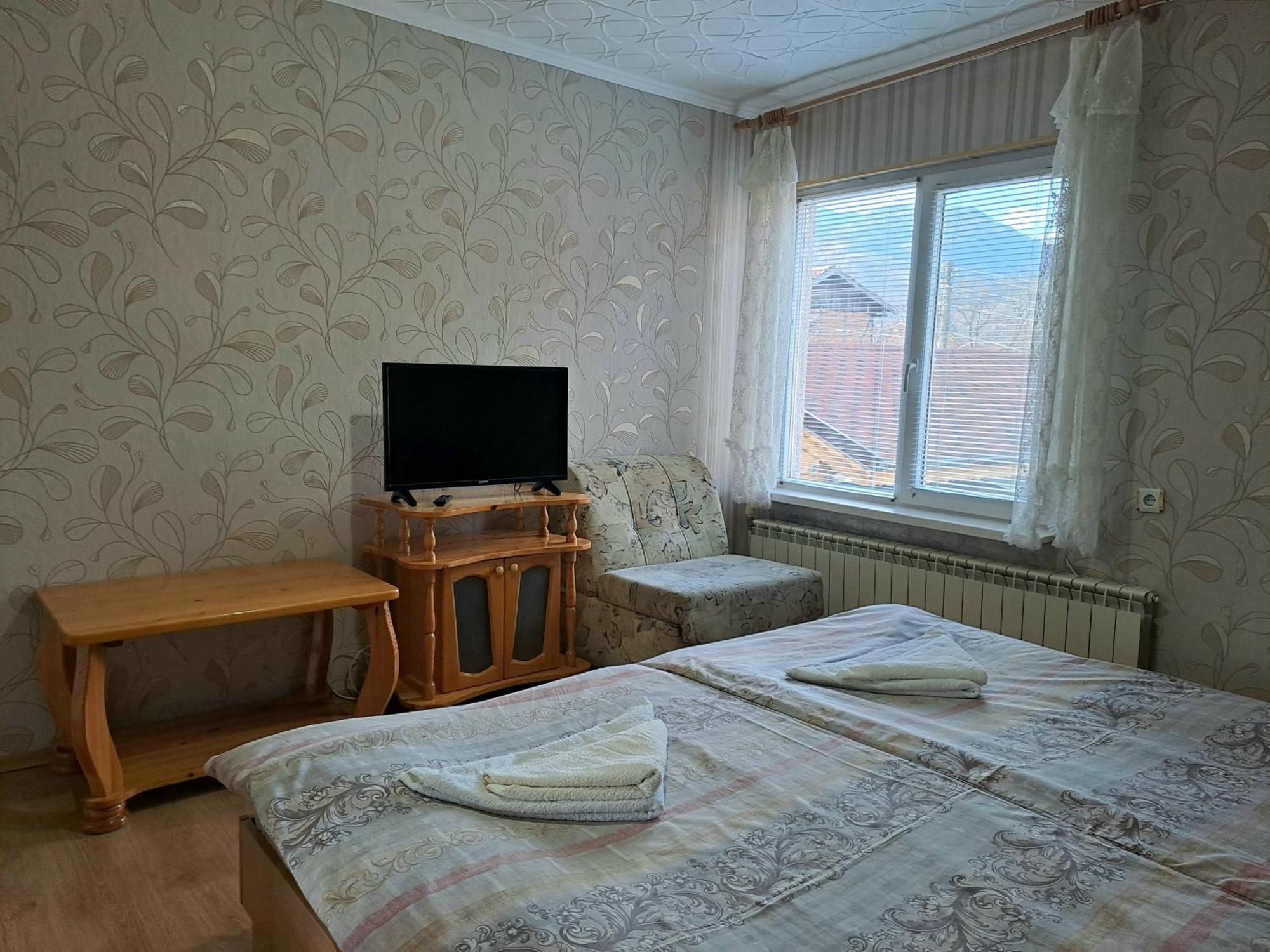 Kovacha Guest House Радуил Екстериор снимка